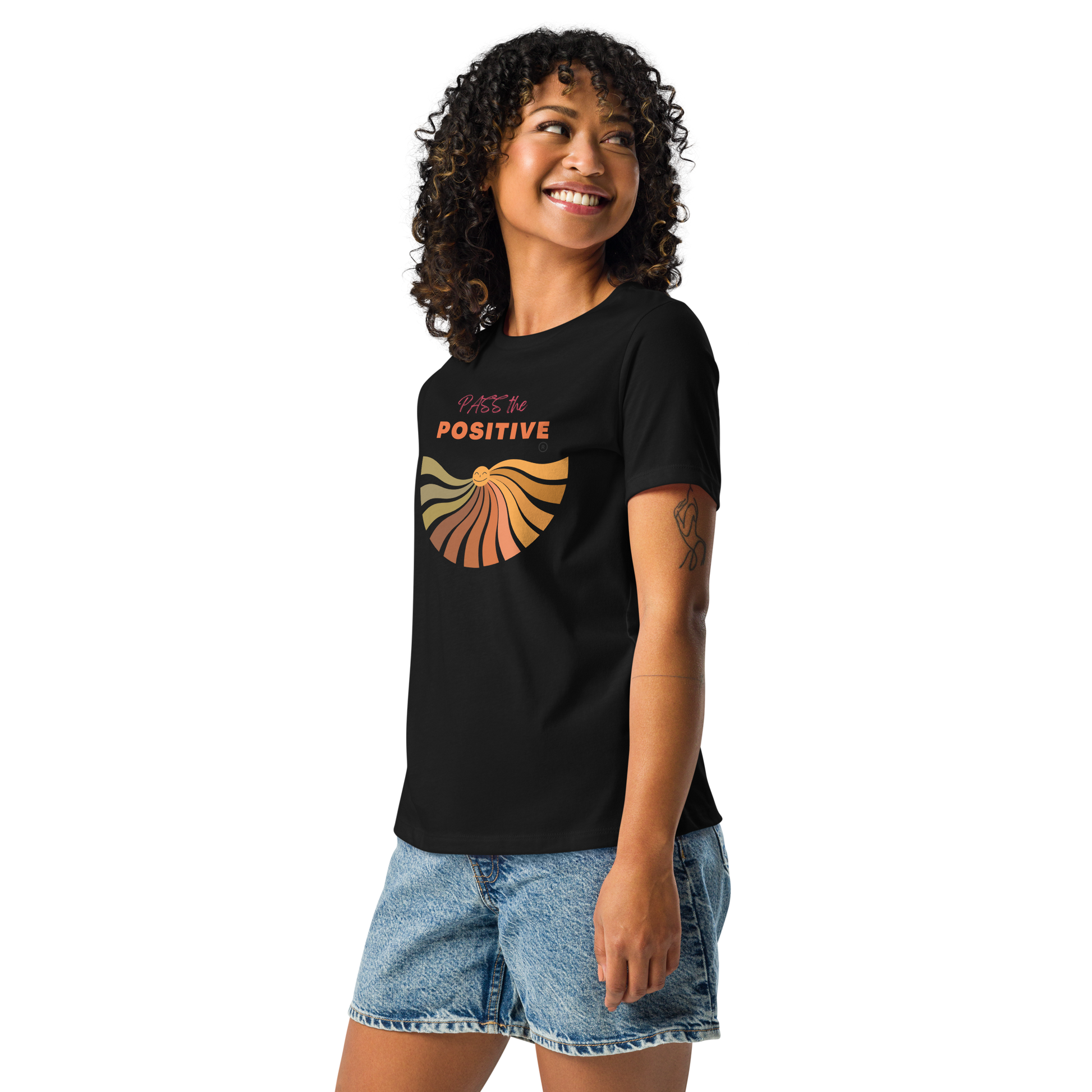 Happy Sun T-Shirt - Women's Relaxed - Black