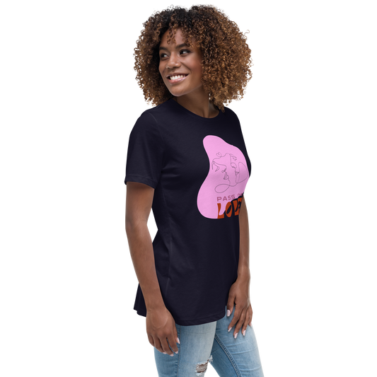 Kiss T-Shirt - Women's Relaxed - Navy